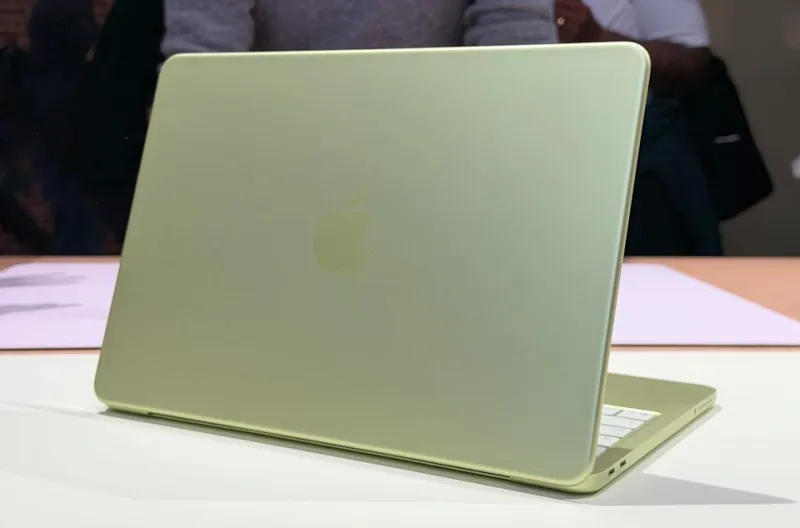 Apple MacBook Neo: доступный ноутбук с неожиданными возможностями