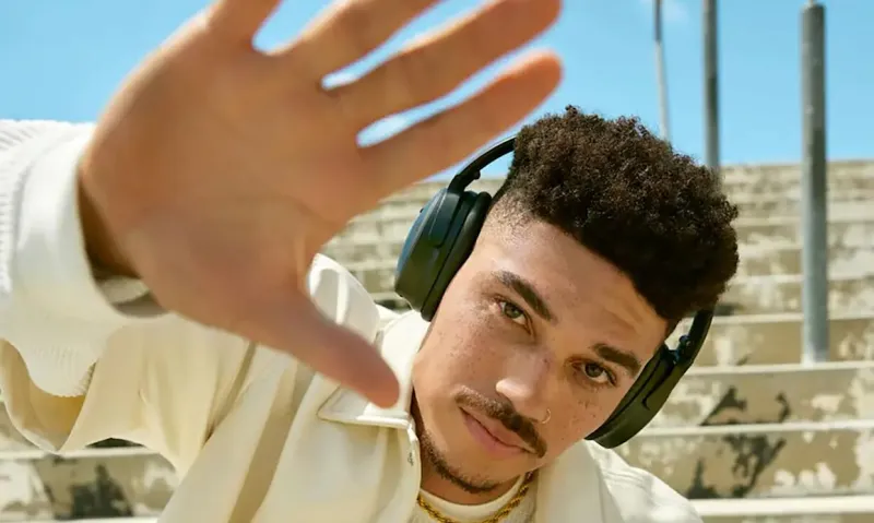 Bose QuietComfort: Скидка 45% на лучшие наушники