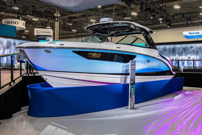 Brunswick AutoCaptain: умная система автопарковки катеров с ИИ