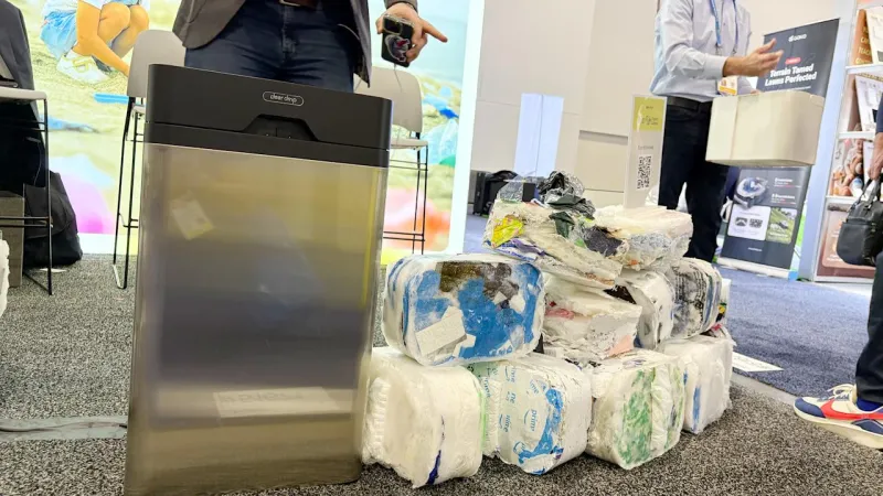 Противостояние Дарта Вейдера и Люка Скайуокера в одном из новых игровых наборов Lego Smart Play.