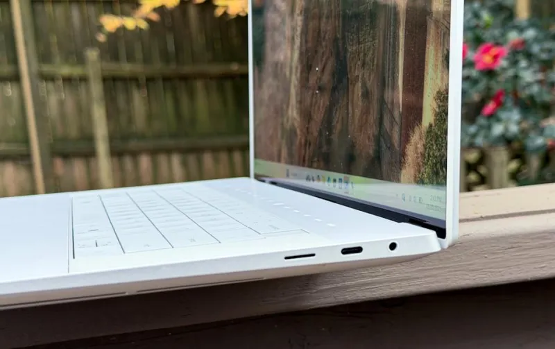 Dell 16 Premium: Красота или функциональность?