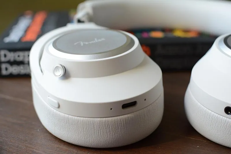 Наушники Fender Mix