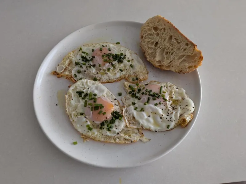 Google Pixel 10a Review: Great Midrange Phone 2024