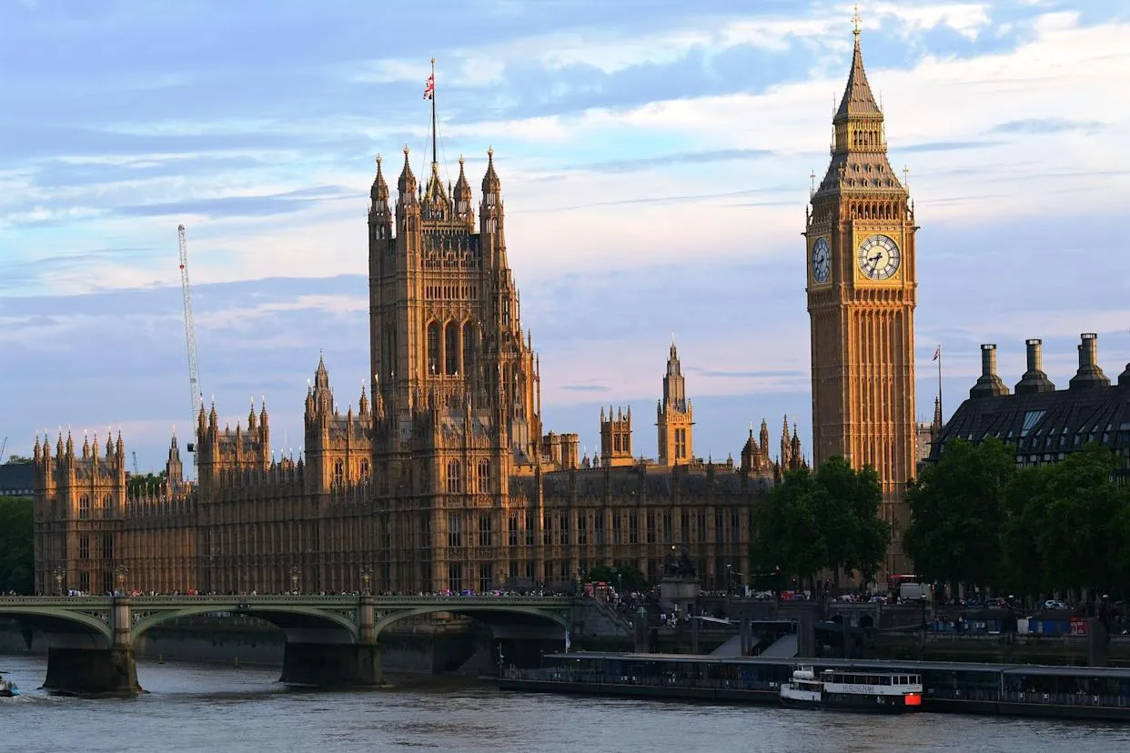 Imgur закрыл доступ в Великобритании из-за проблем с данными детей