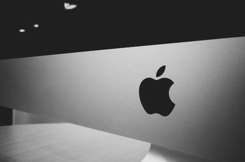 Intel ищет инвестиции Apple для возвращения на рынок
