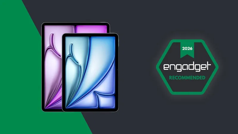 iPad Air M4 от Apple с аксессуаром Magic Keyboard