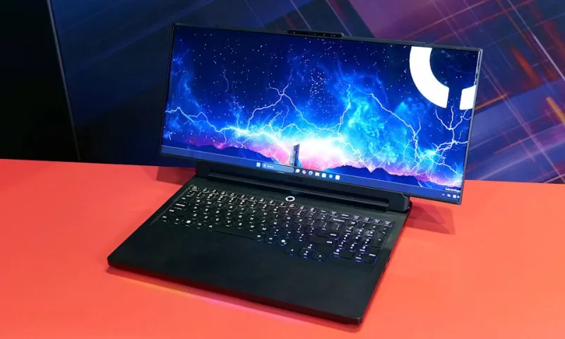 Lenovo Legion Pro Rollable: ноутбук с расширяемым OLED-экраном