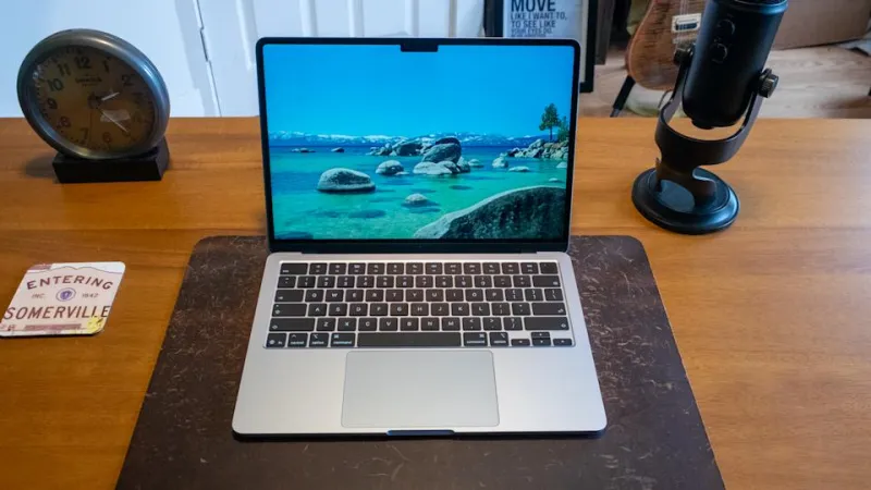 MacBook Air M5
