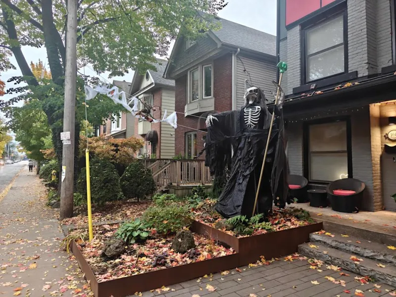 OnePlus 15: Мощный смартфон с огромной батареей