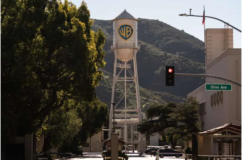 Paramount goes hostile in bid for Warner Bros., challenging a $72 billion offer by Netflix