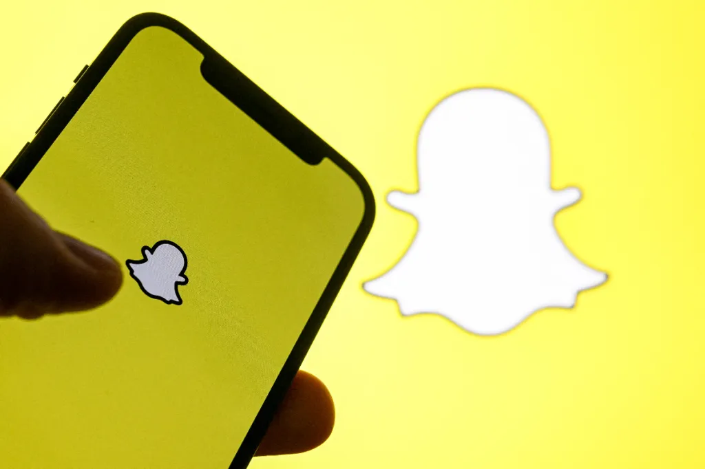 Snapchat вводит платную подписку на хранение воспоминаний