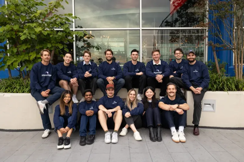 Starbridge: ИИ-платформа для продаж в госсекторе