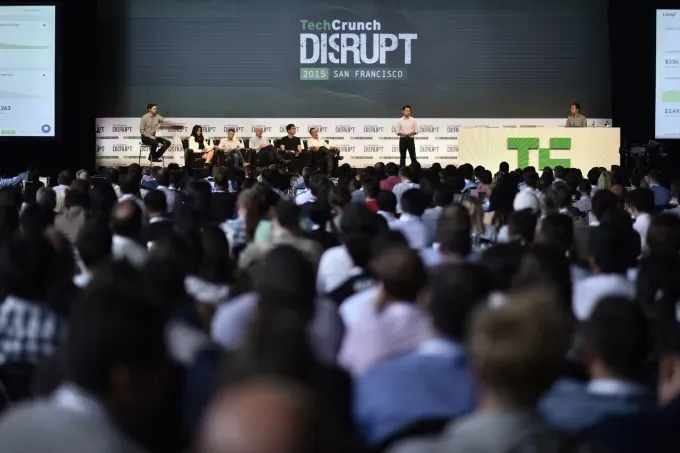 TechCrunch Disrupt 2025: главная сцена технологического будущего