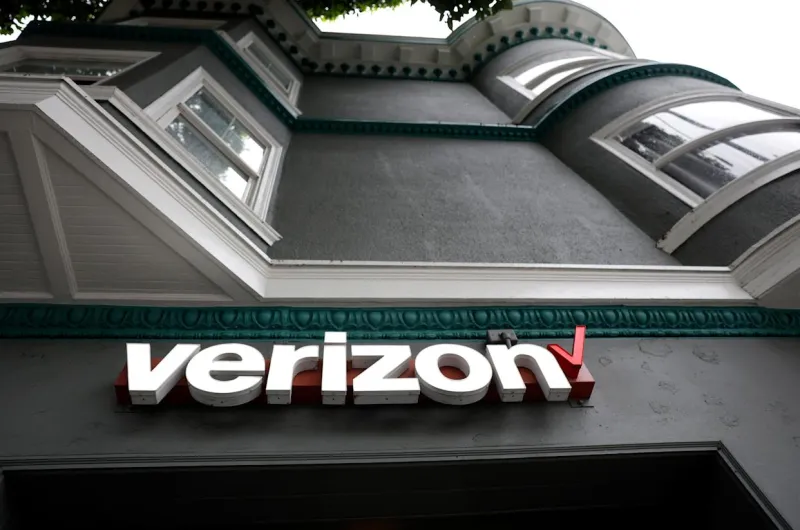 Verizon сокращает штат: 13 000 сотрудников под увольнение
