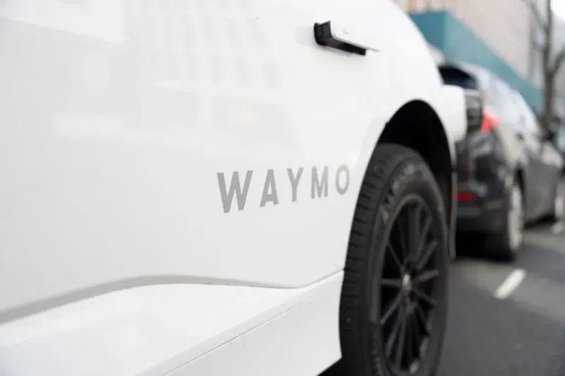 Waymo начинает тестирование автономных такси в Лондоне