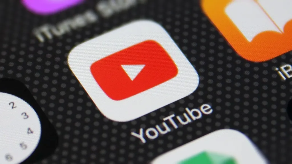 YouTube скрывает рекомендации: новая функция для пользователей