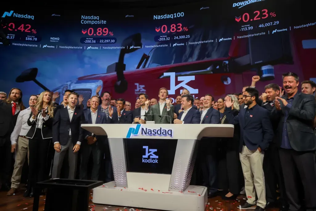 Автономные грузовики и ИИ: прорывы в транспорте будущего