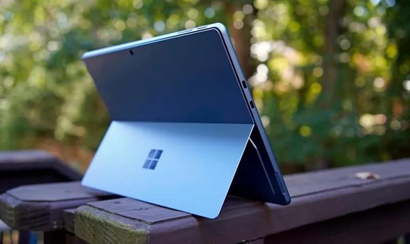 Прогнозы поставок AI PC от Omdia