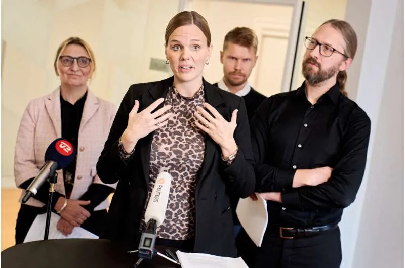 Дания запрещает соцсети для детей: что нужно знать