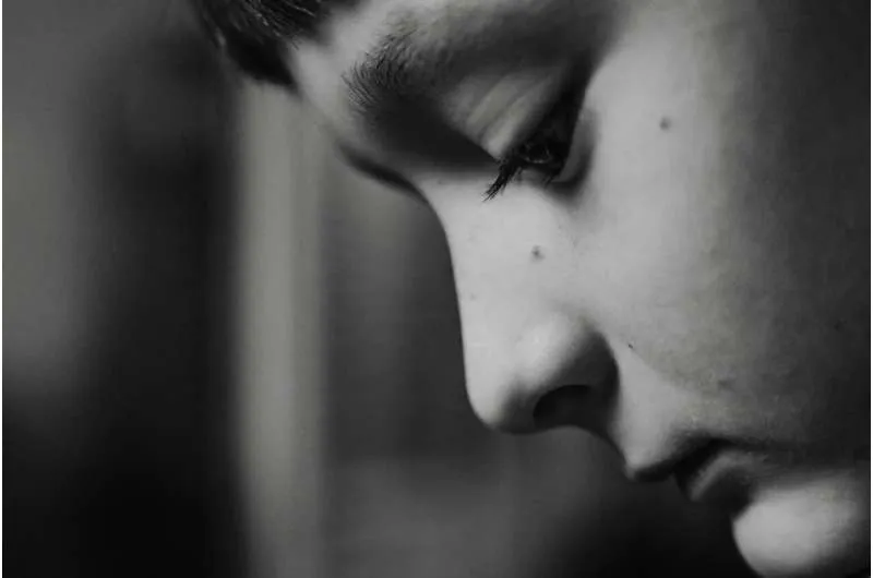 Дети и ИИ: Тревожный рост сексуального насилия