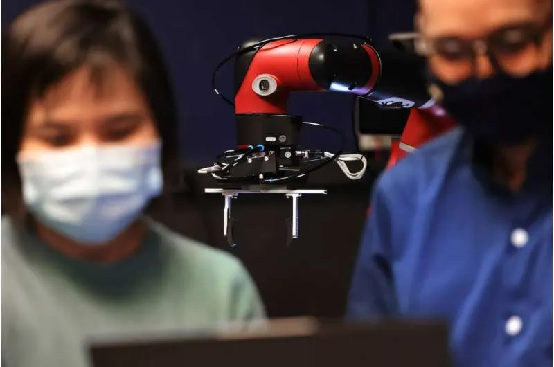 Единый язык для команд человек-агент