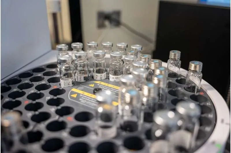 ИИ находит электролиты для батарей: 58 точек данных