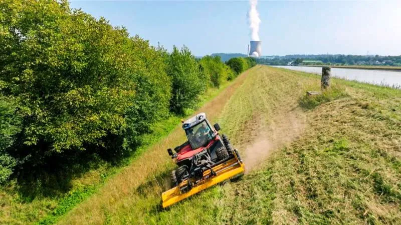 Инновационный привод для бездорожья: безопасность на сложном рельефе