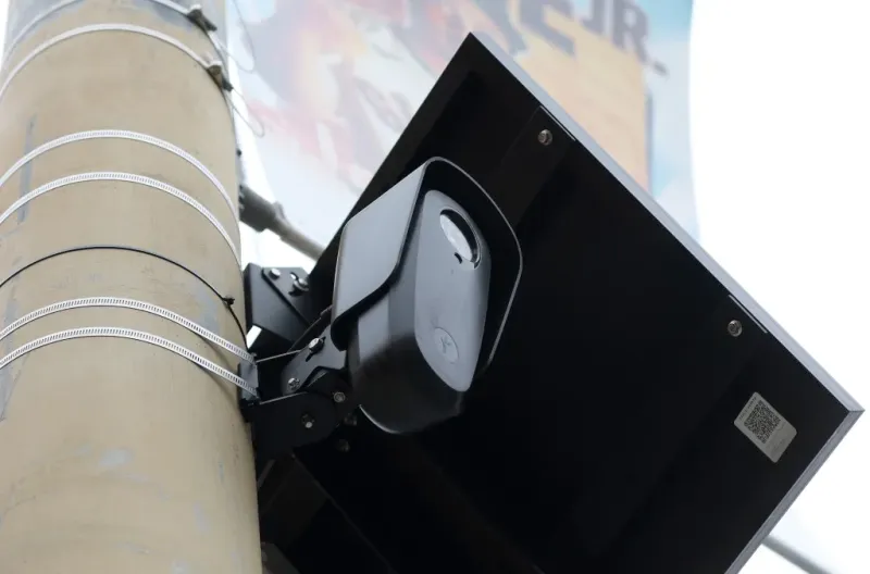 Камеры слежения Flock: Угрозы взлома и призывы к расследованию