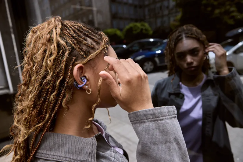 Новые наушники JBL 2026: линейки Endurance, Sense и Soundgear