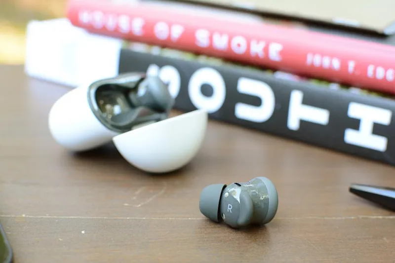 Обзор Google Pixel Buds 2a: комфорт и шумодав по доступной цене