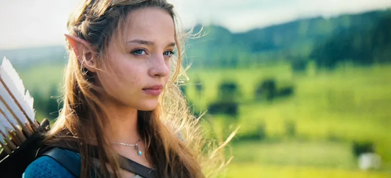 Бенджамин Эван Эйнсворт в роли Линка.