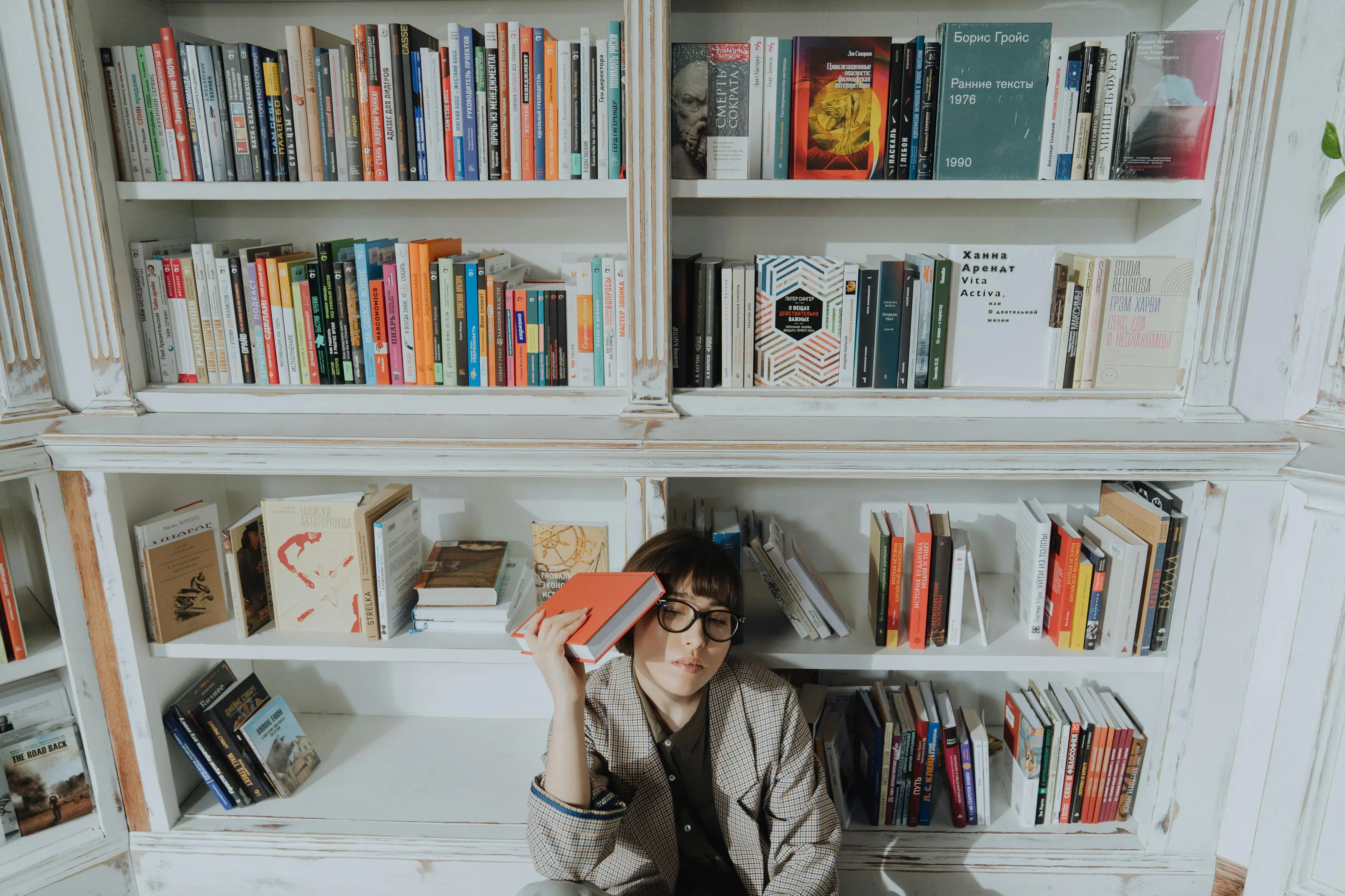 Почему закрывается популярное приложение для книголюбов Tome