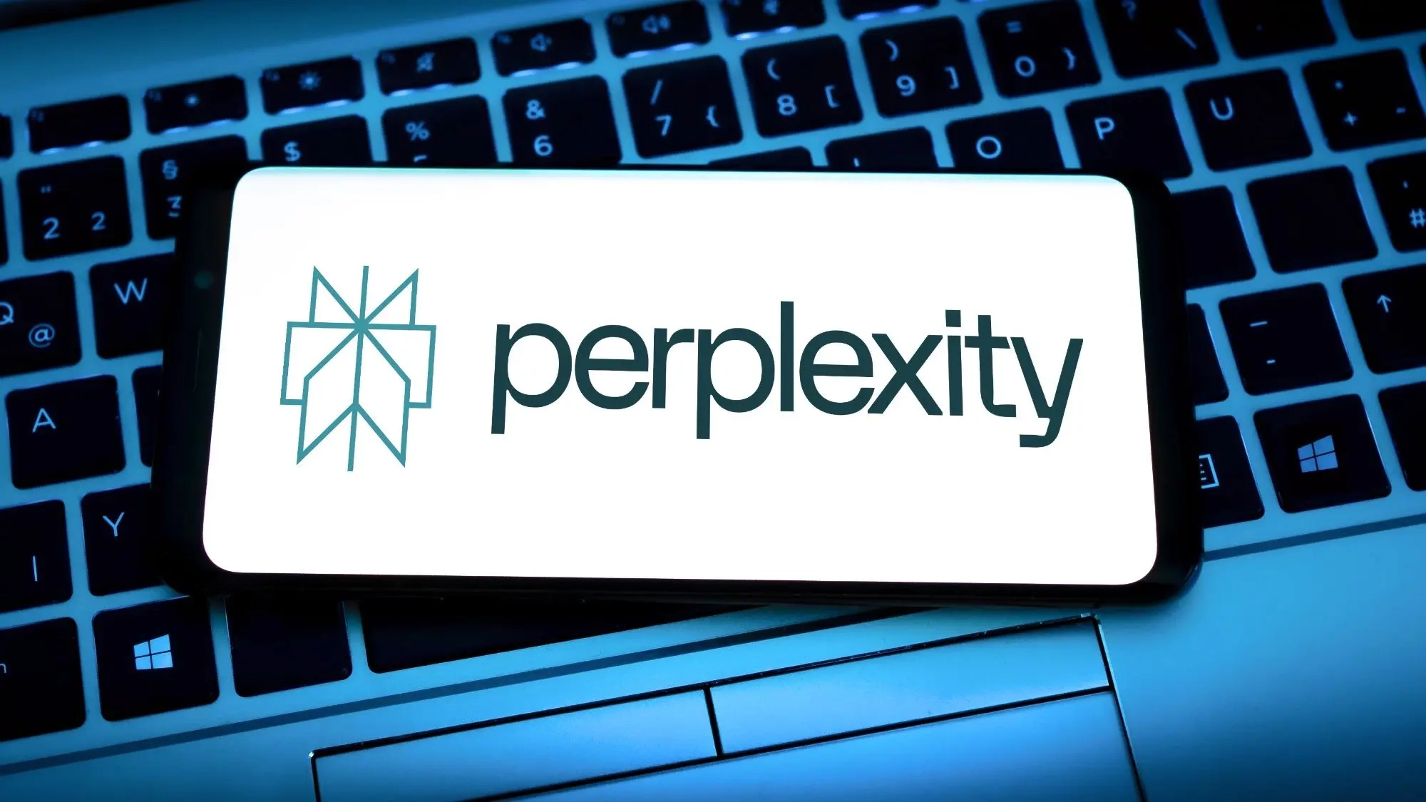 Perplexity PRO: Подписка на 1 год | Онлайн
